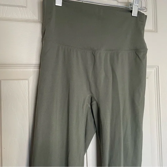 Army Green Lululemon Leggings - Picture 6 of 9